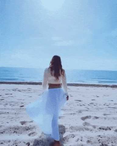 1792910254102.gif