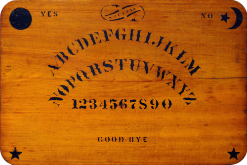 500px-Ouija_board_-_Kennard_Novelty_Company.png