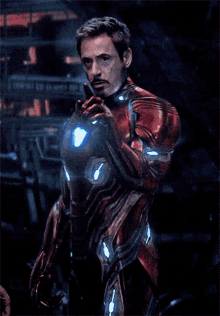 iron-man-tony-stark.gif