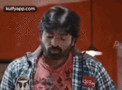 moochu-vangudhu-vijay-sethupathi.gif