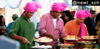 aamir-khan-sharman-joshi-indian-wedding-scene-shaadi-ka-khana-bhukkad-foodie.gif